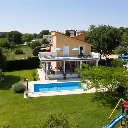 Margherita וילה קאנפאנאר